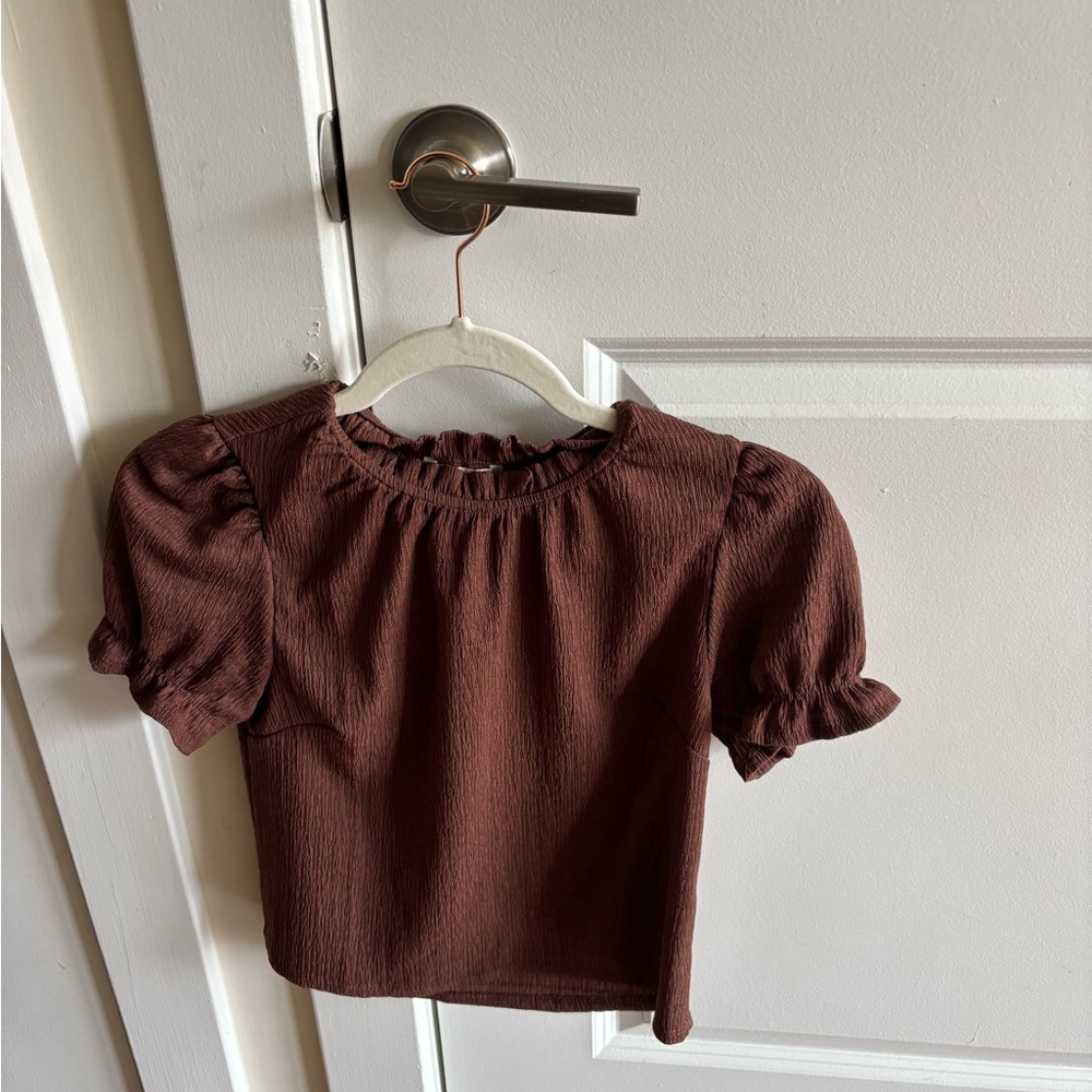 Monteau Los Angeles Brown Puff Sleeve Top